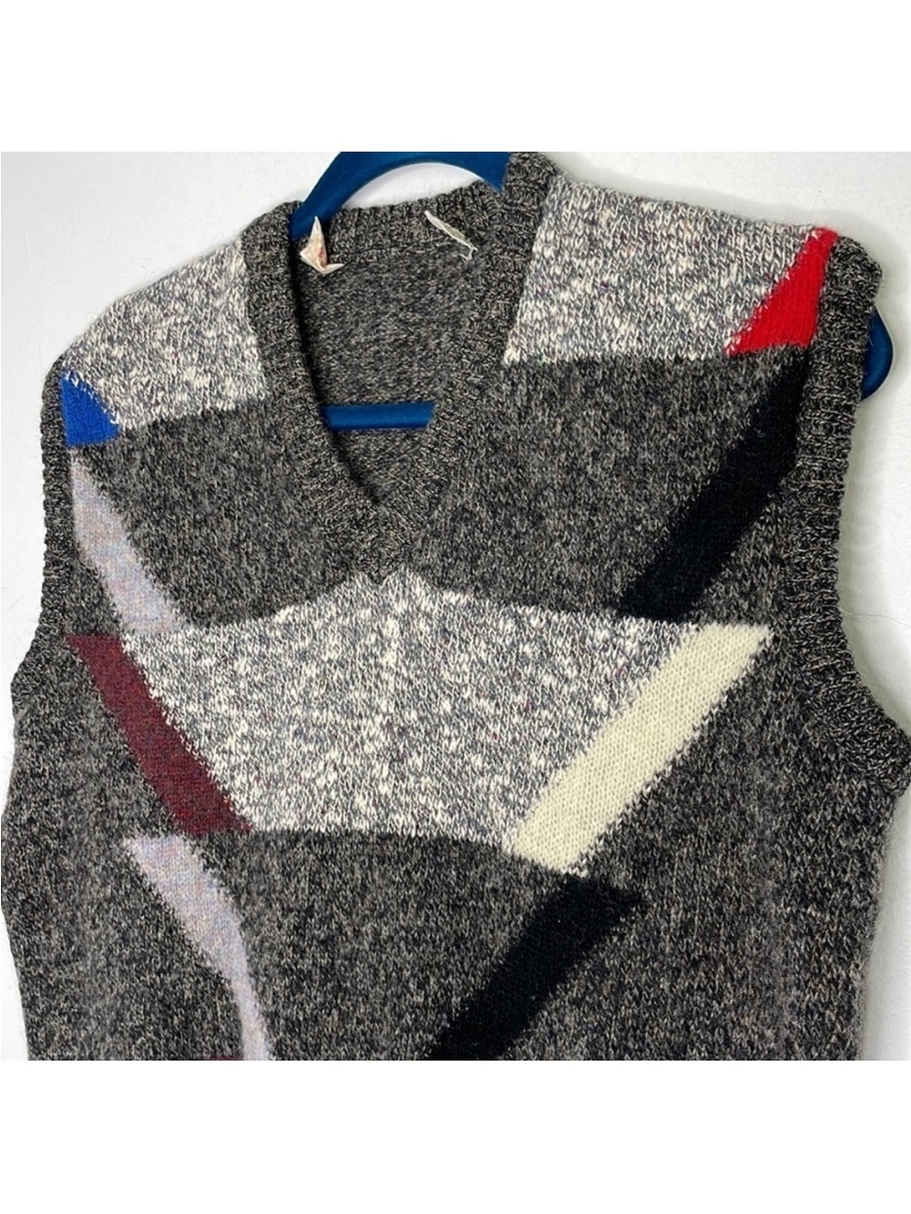 Vintage Women's Grey Patterned V-Neck Sweater Vest with Red & Blue Accents